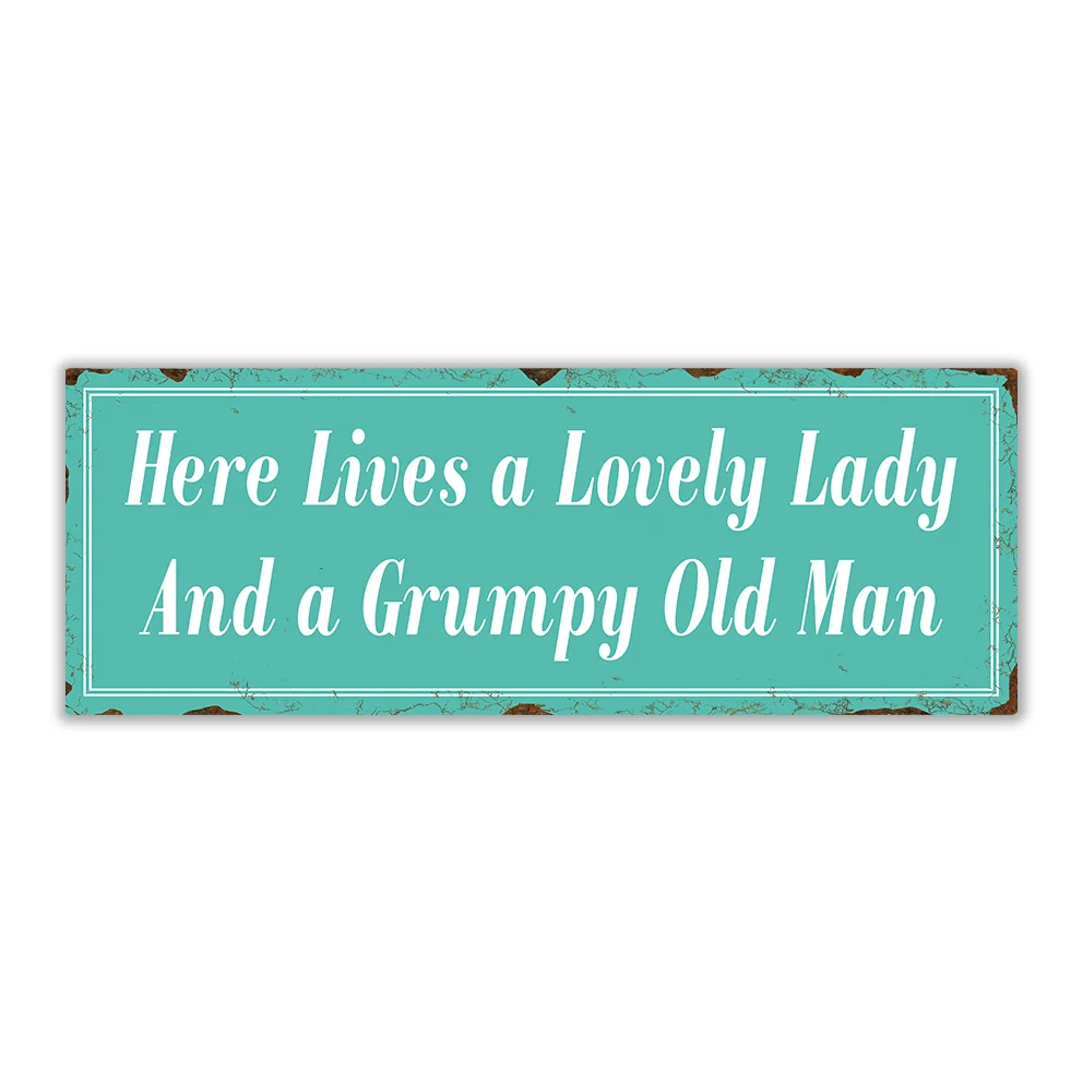 Wandbord 'Here lives a lovely lady'